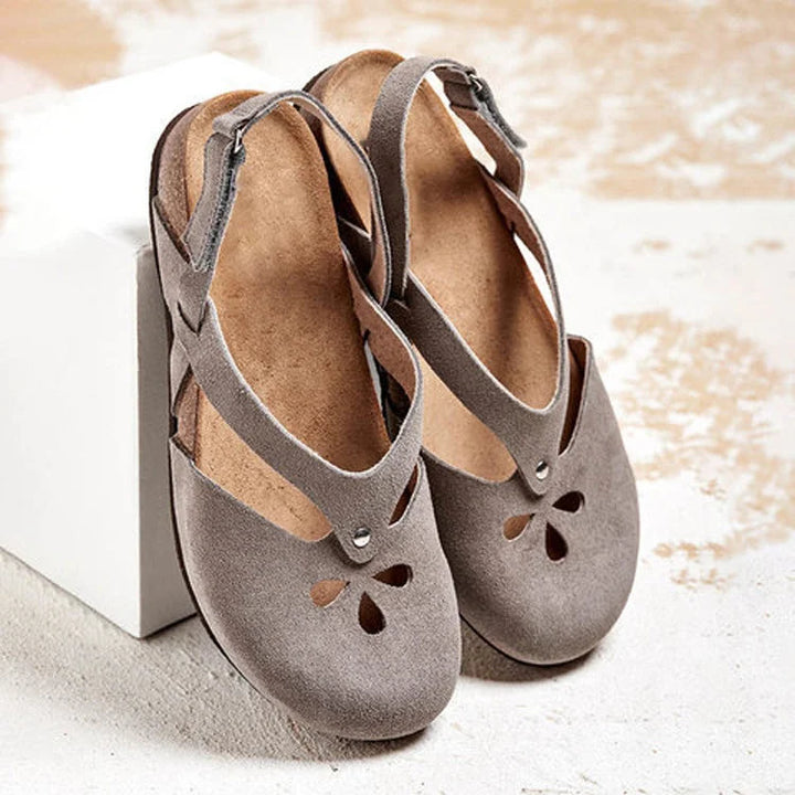 Damen Sommersandalen mit geschlossener Spitze und Knöchelriemen