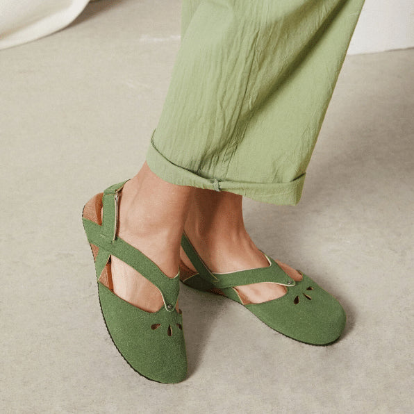 Damen Sommersandalen mit geschlossener Spitze und Knöchelriemen