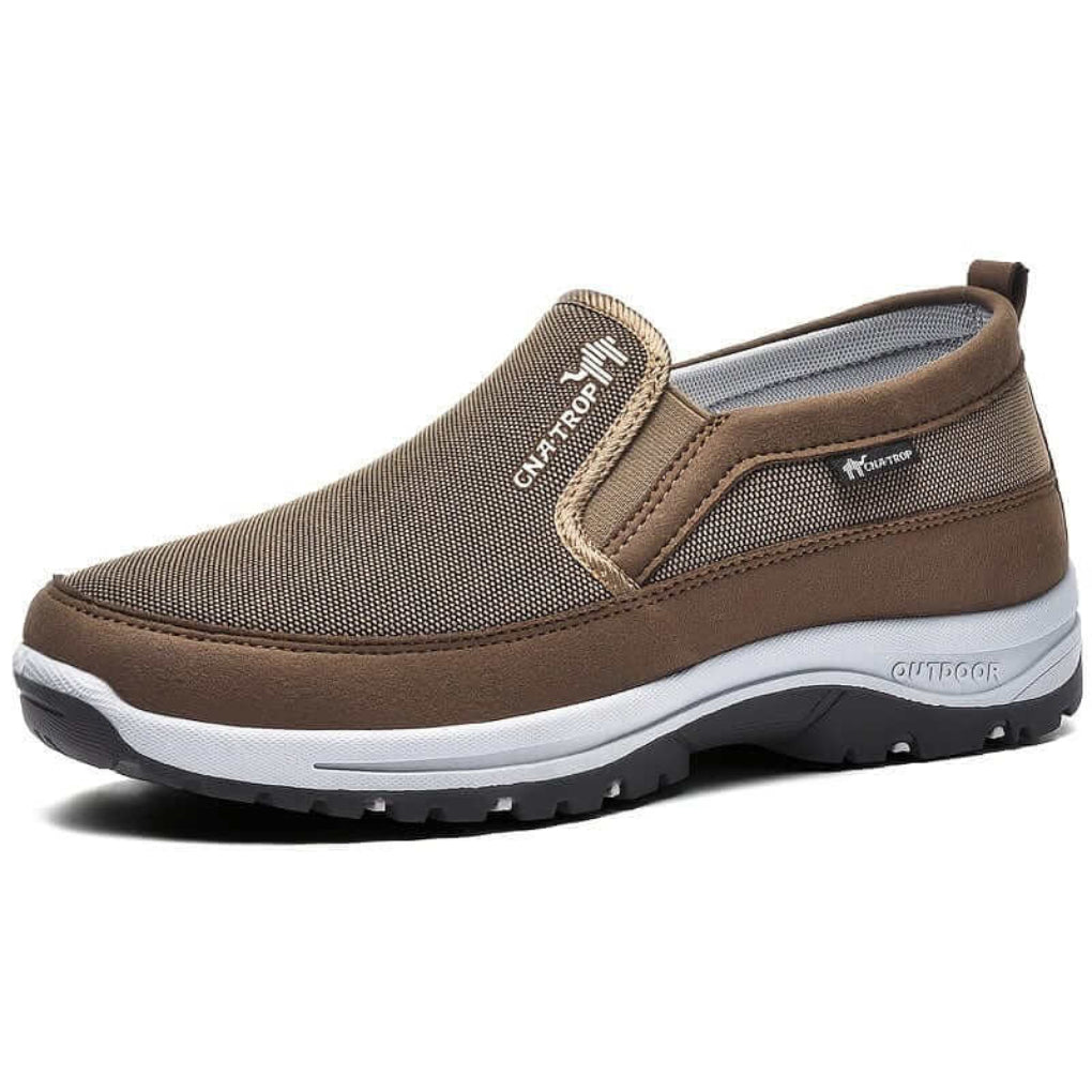 Wasserabweisend. Für Gleichgewicht konzipiert. Schuhe für Komfort bei jedem Wetter.