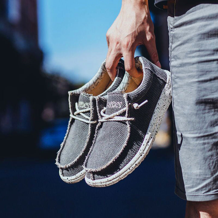 Leichte Slipper für Herren