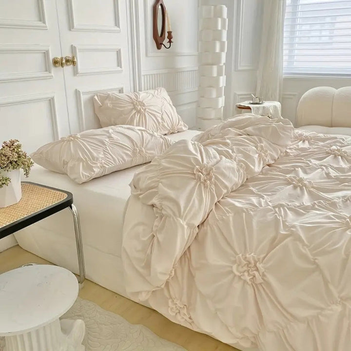 Ruffle Flower Bettwäsche Set  Eleganz und Komfort für Ihr Schlafzimmer