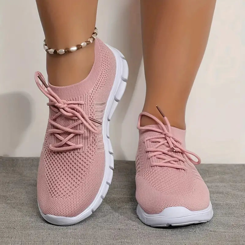 Damen Sneakers mit Schnürung und weißen Sohlen