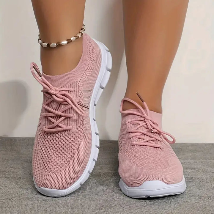 Damen Sneakers mit Schnürung und weißen Sohlen