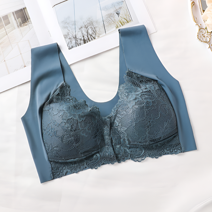 Women's bras with front closure and lace details