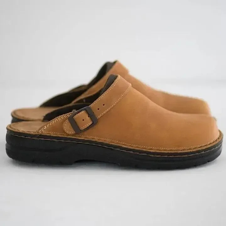 Unisex-Clogs aus Leder zum Hineinschlüpfen