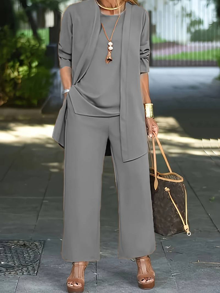 Eleganter dreiteiliger Hosenanzug für Damen