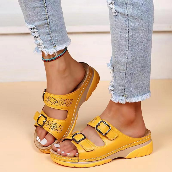 Damen Slip-on Sandalen mit Riemen für den Sommer