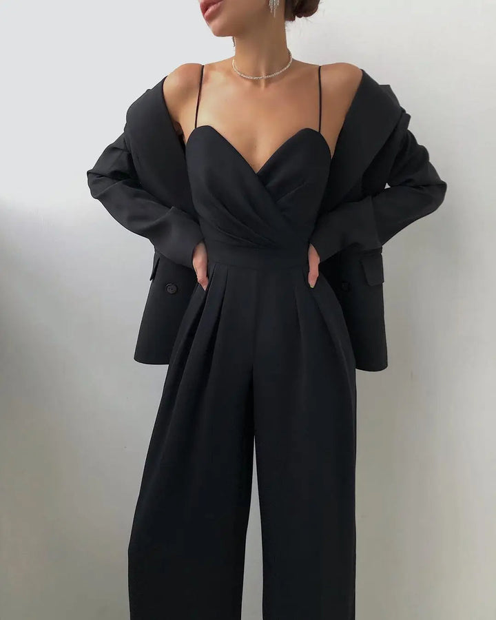 Ärmelloser Jumpsuit mit hohem Bund und weitem Bein