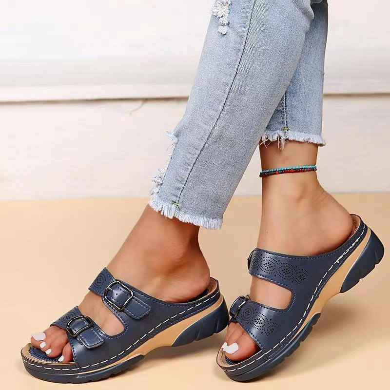 Damen Slip-on Sandalen mit Riemen für den Sommer