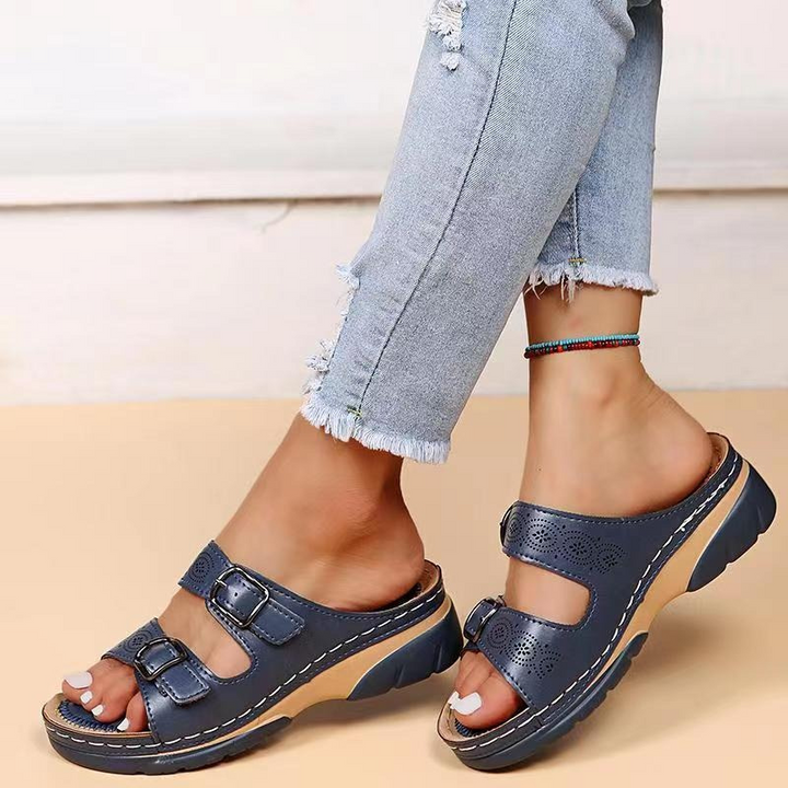 Damen Slip-on Sandalen mit Riemen für den Sommer