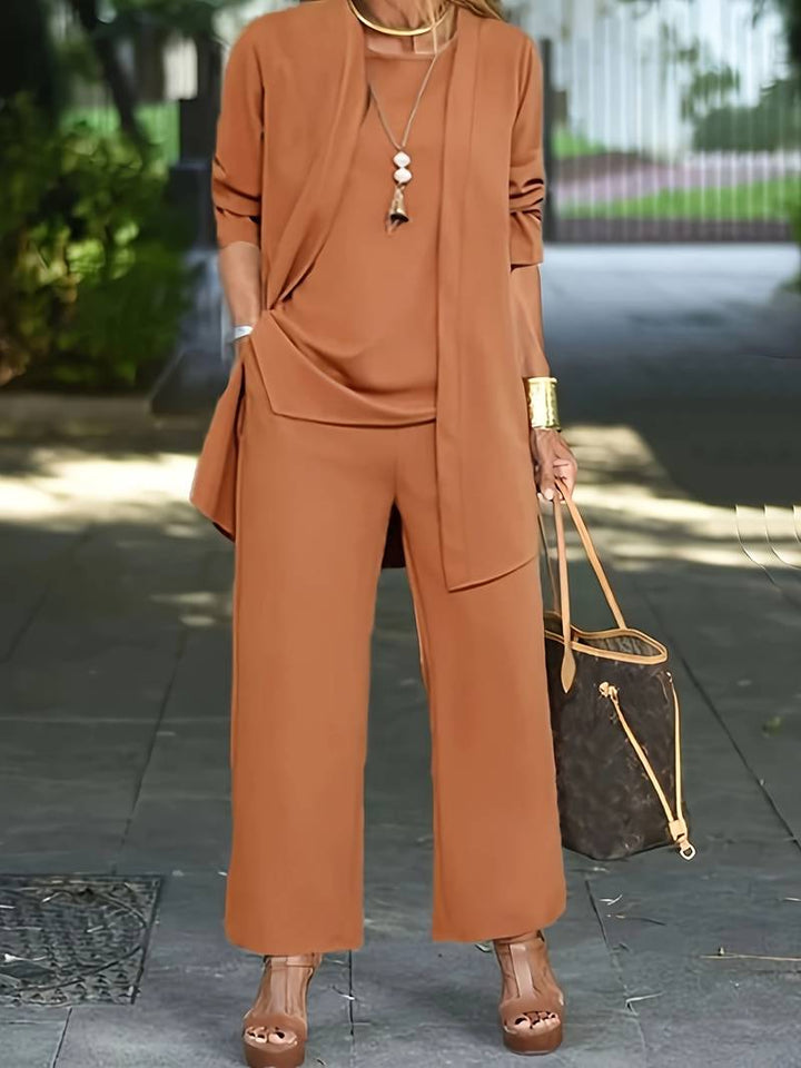 Eleganter dreiteiliger Hosenanzug für Damen