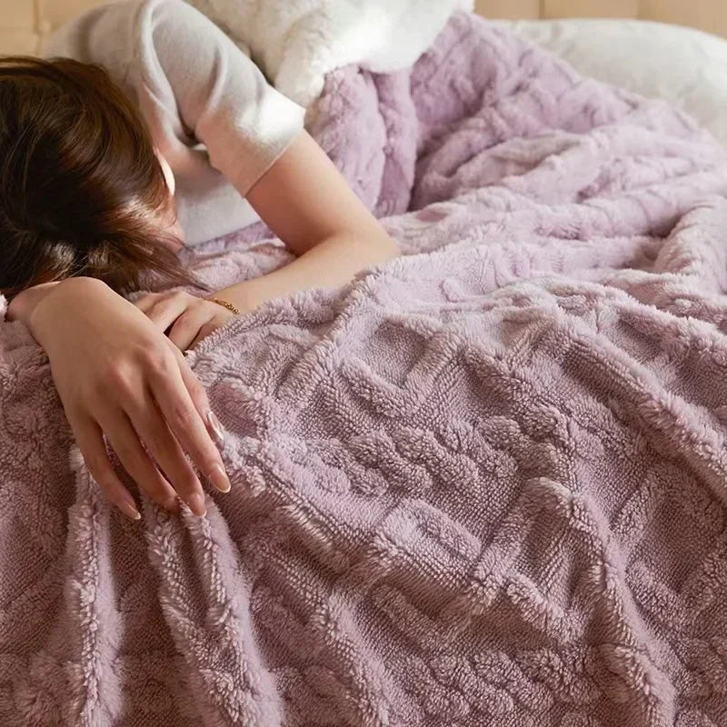 Winterliche Lammwolldecke – Ultimative Wärme und Komfort für kalte Tage