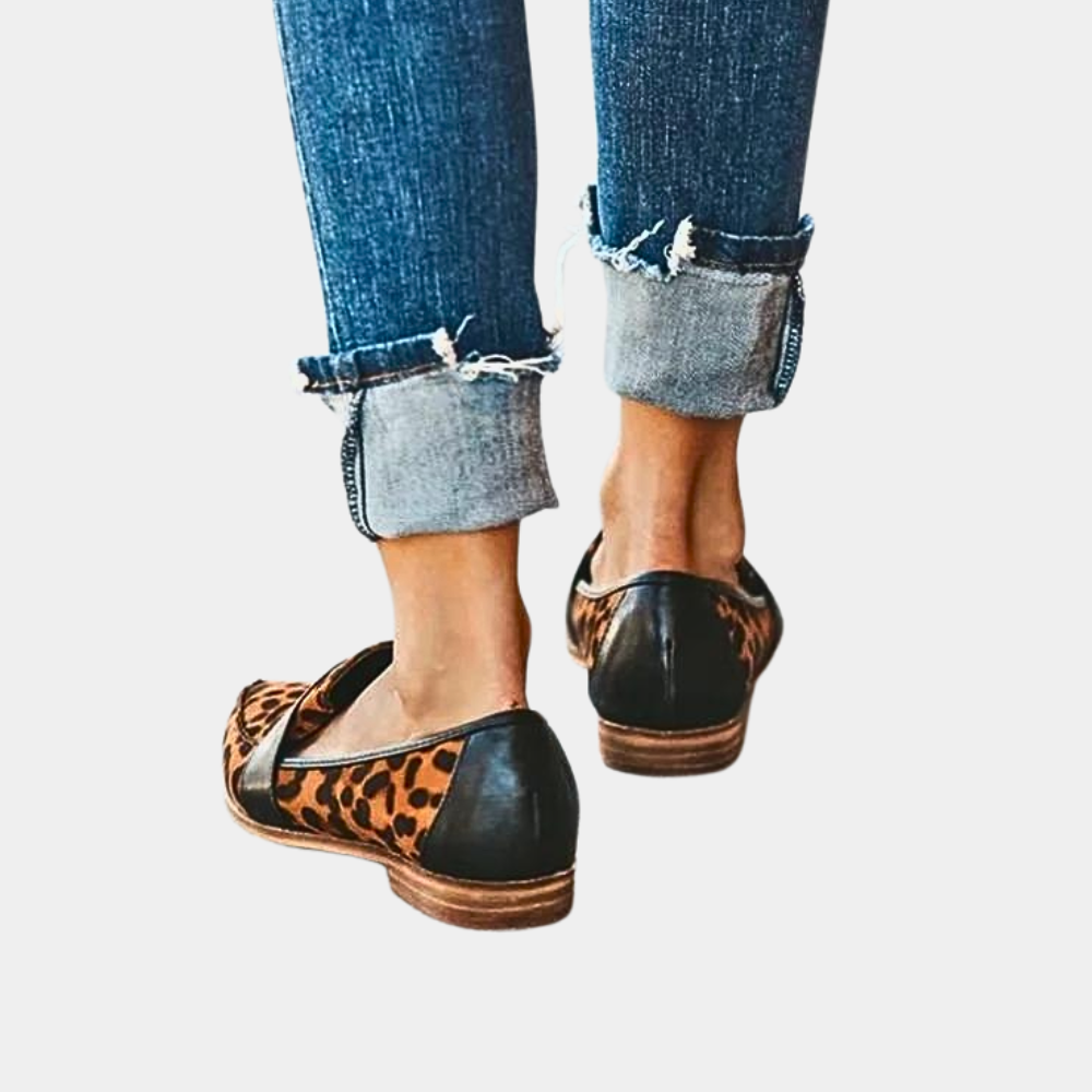 Damen-Wildleder Sommerloafer mit spitzer Kappe