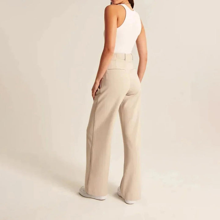 Hose mit hoher Taille, Bundfalten und Knopfverschluss