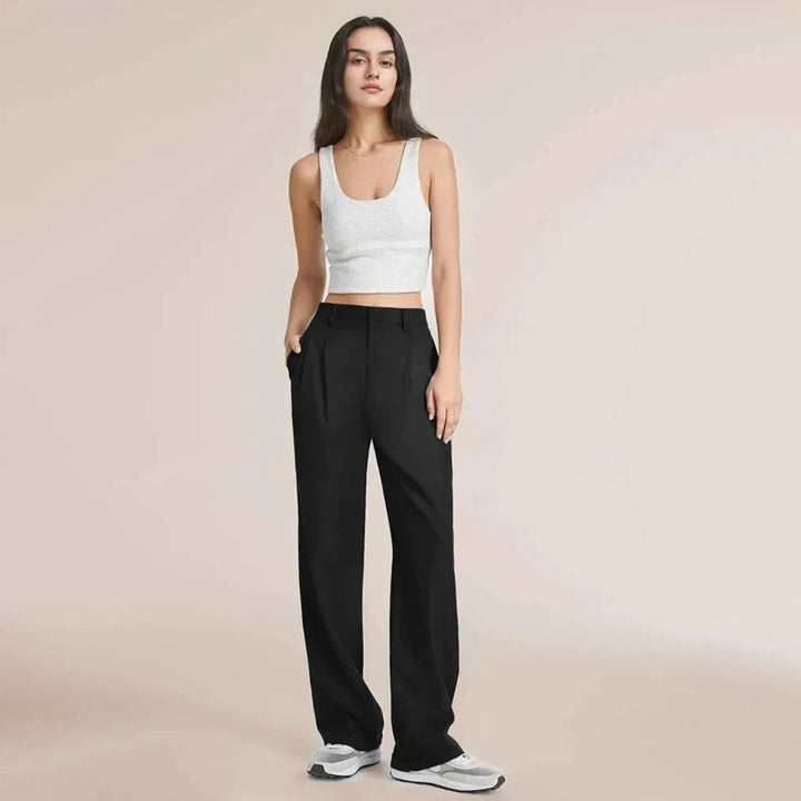 Hose mit hoher Taille, Bundfalten und Knopfverschluss