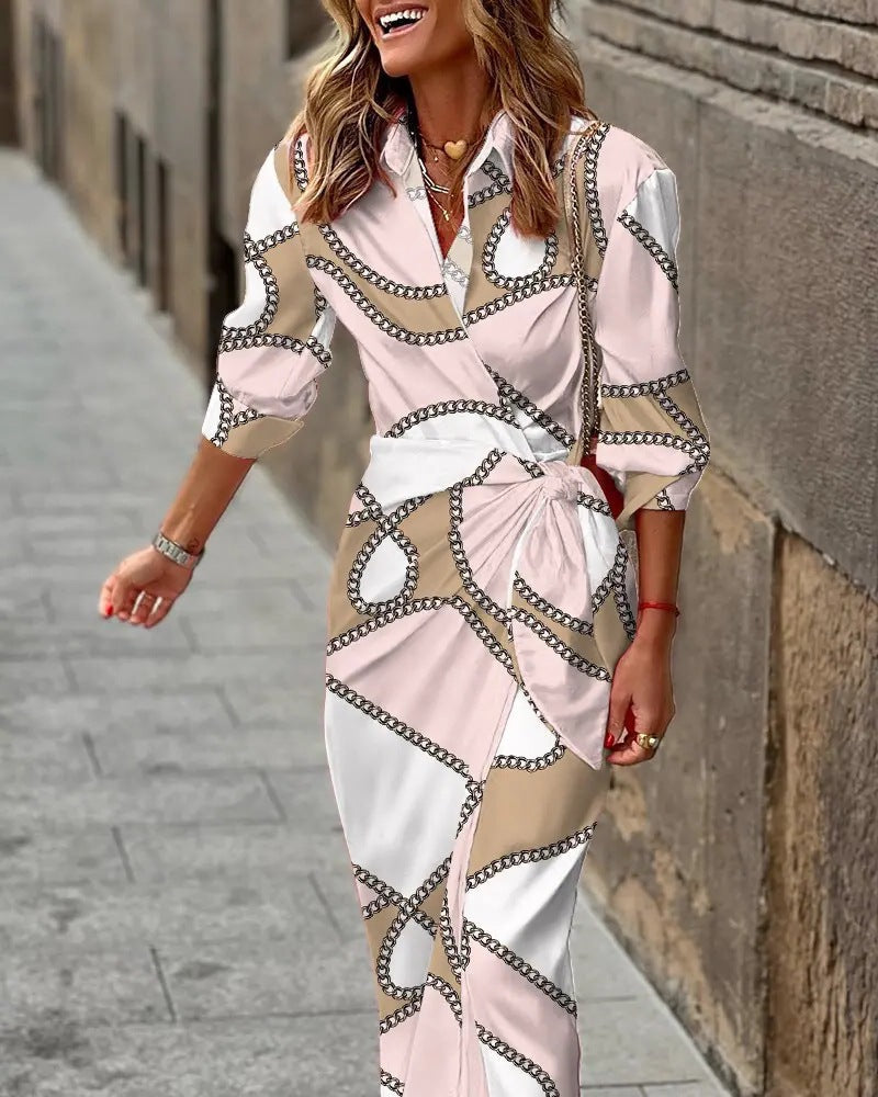 Sommer-Wickelkleid mit Kragen