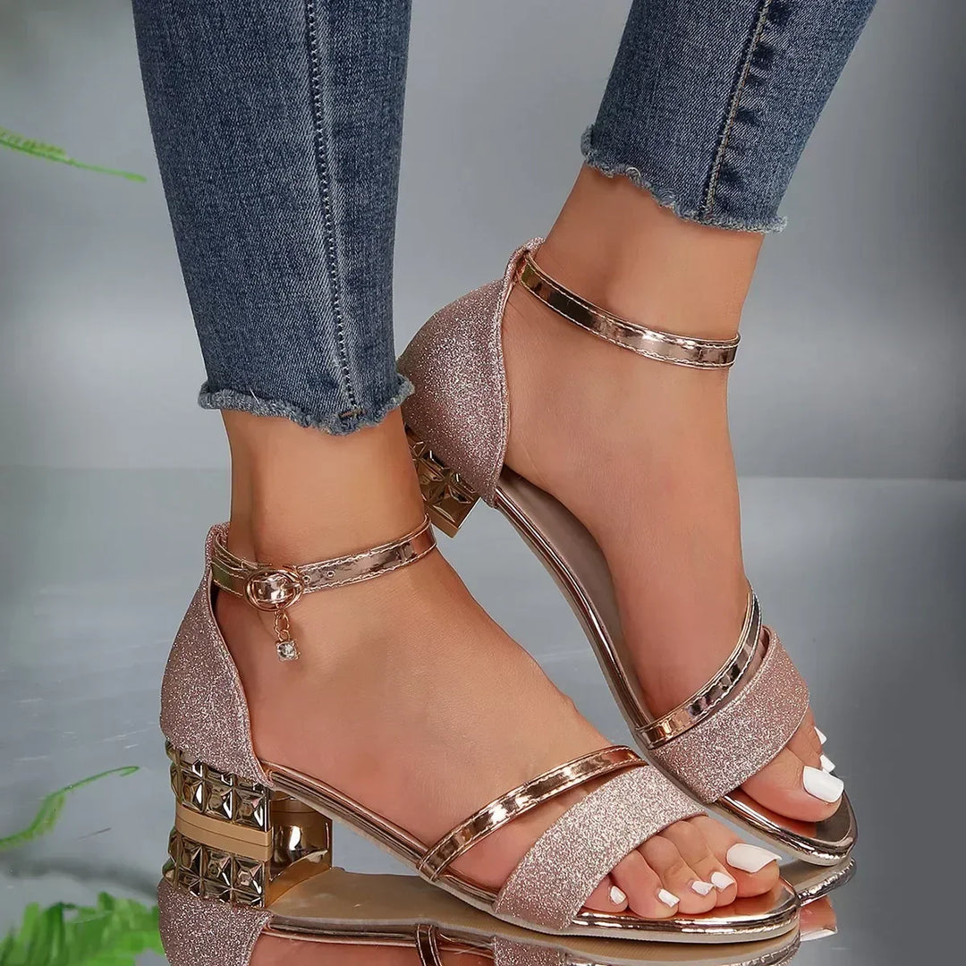 Orthopädische Sandalen für Damen mit ergonomischem Fußbett