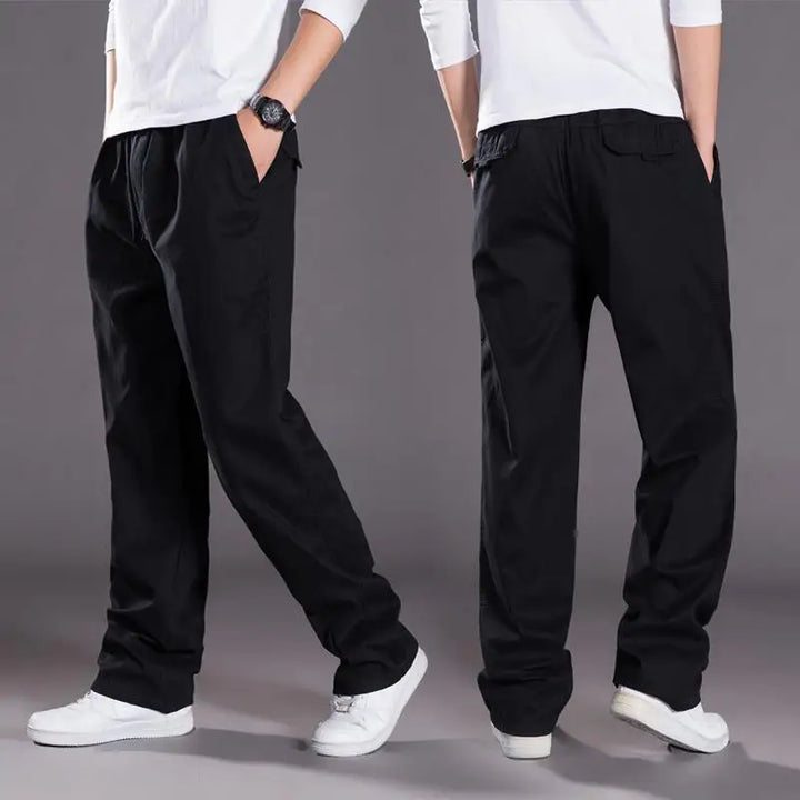 Herren Sommerhose mit geradem Schnitt und Taschen