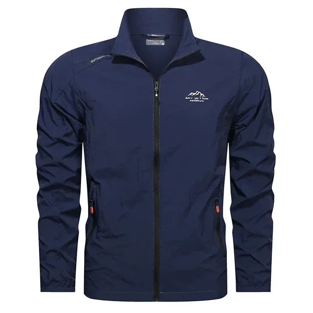 Windjacke – Stilvoller Schutz vor Wind und Wetter