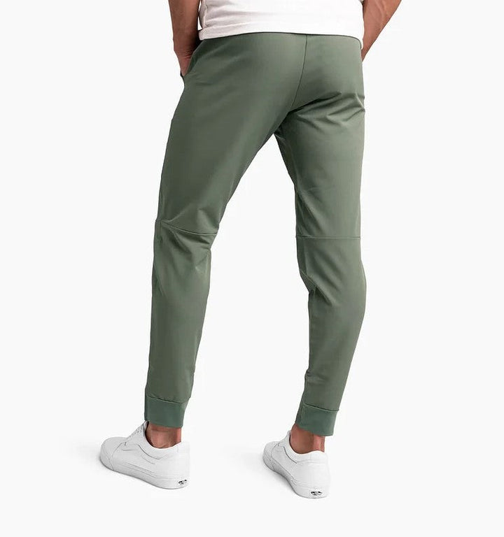 Herrenhose mit Tunnelzugbund und Taschen