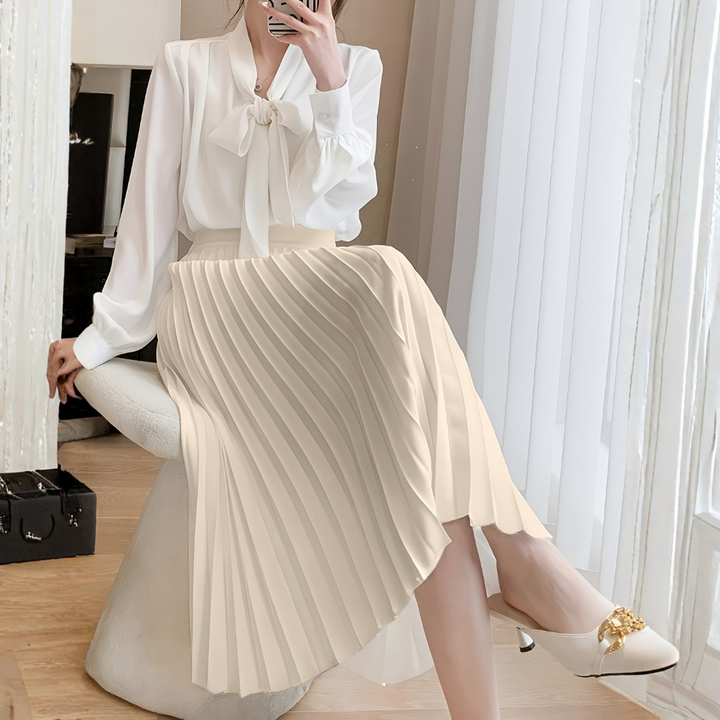 Satiniert plissierter Midirock mit hoher Taille