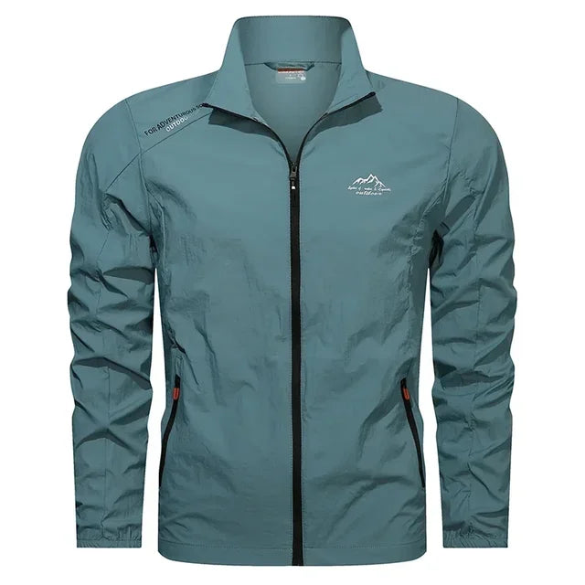 Windjacke – Stilvoller Schutz vor Wind und Wetter