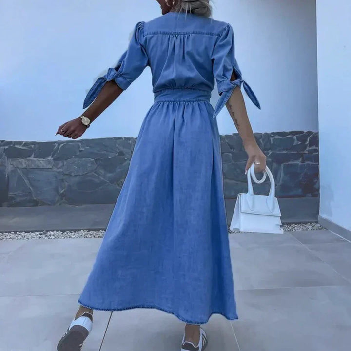 Damen-Maxikleid aus Denim mit V-Ausschnitt für den Sommer