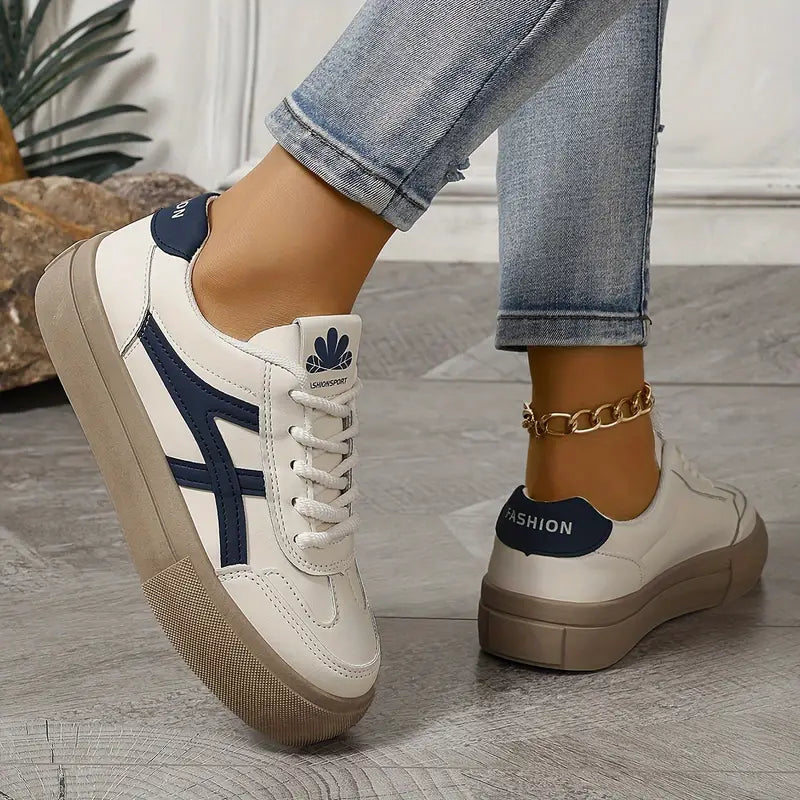 Weiße Damen Sneaker mit dicker Sohle