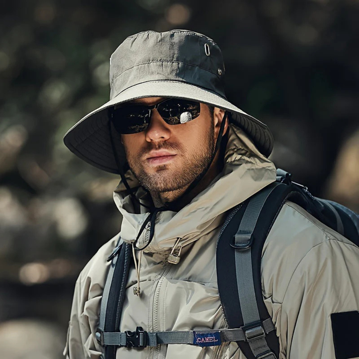Sonnenhut – UV-Schutz für Wanderungen und Strandbesuche