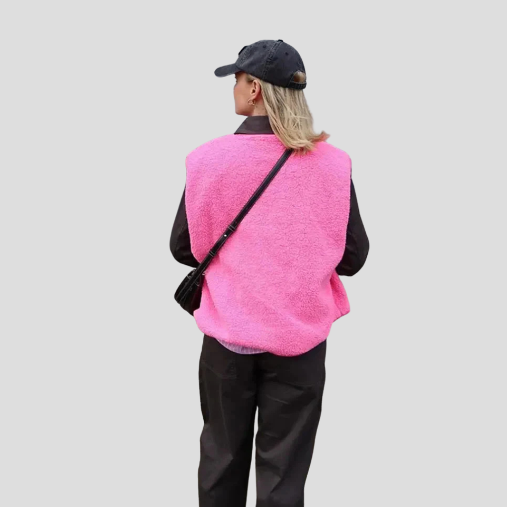 Trendige Wollweste für Damen