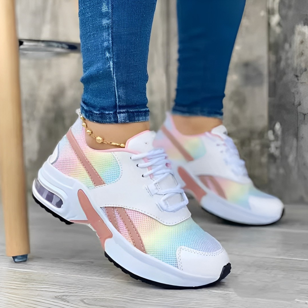 Damen-Sneaker mit Schnürverschluss und klobiger weißer Sohle
