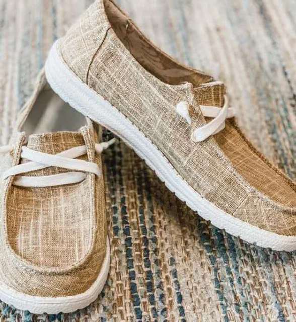 Damen Slip-on Sommerschuhe mit weißen Schnürsenkeln