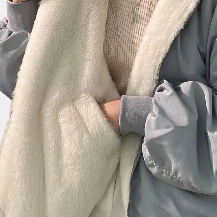 2-in-1 Damen Wintermantel mit Kapuze