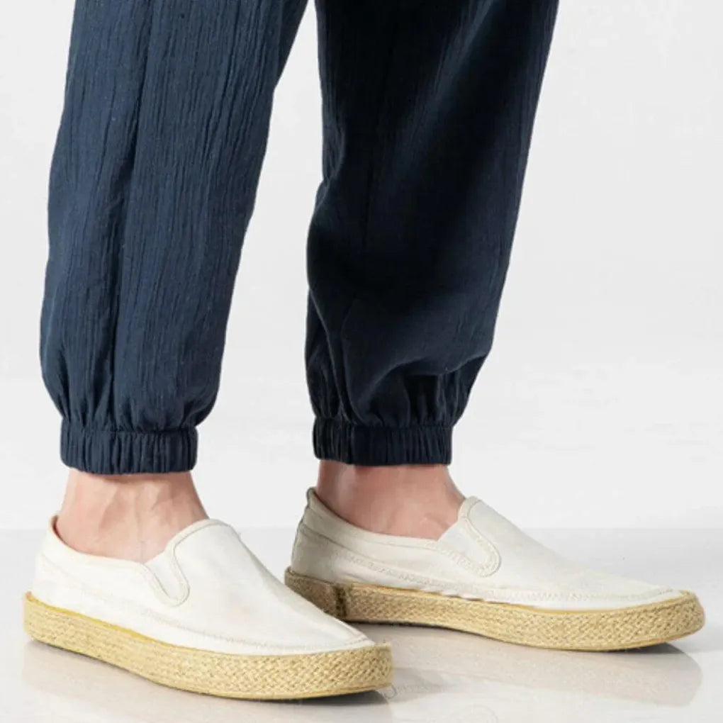Bequeme Hose für Herren aus Baumwollmischung und Leinen