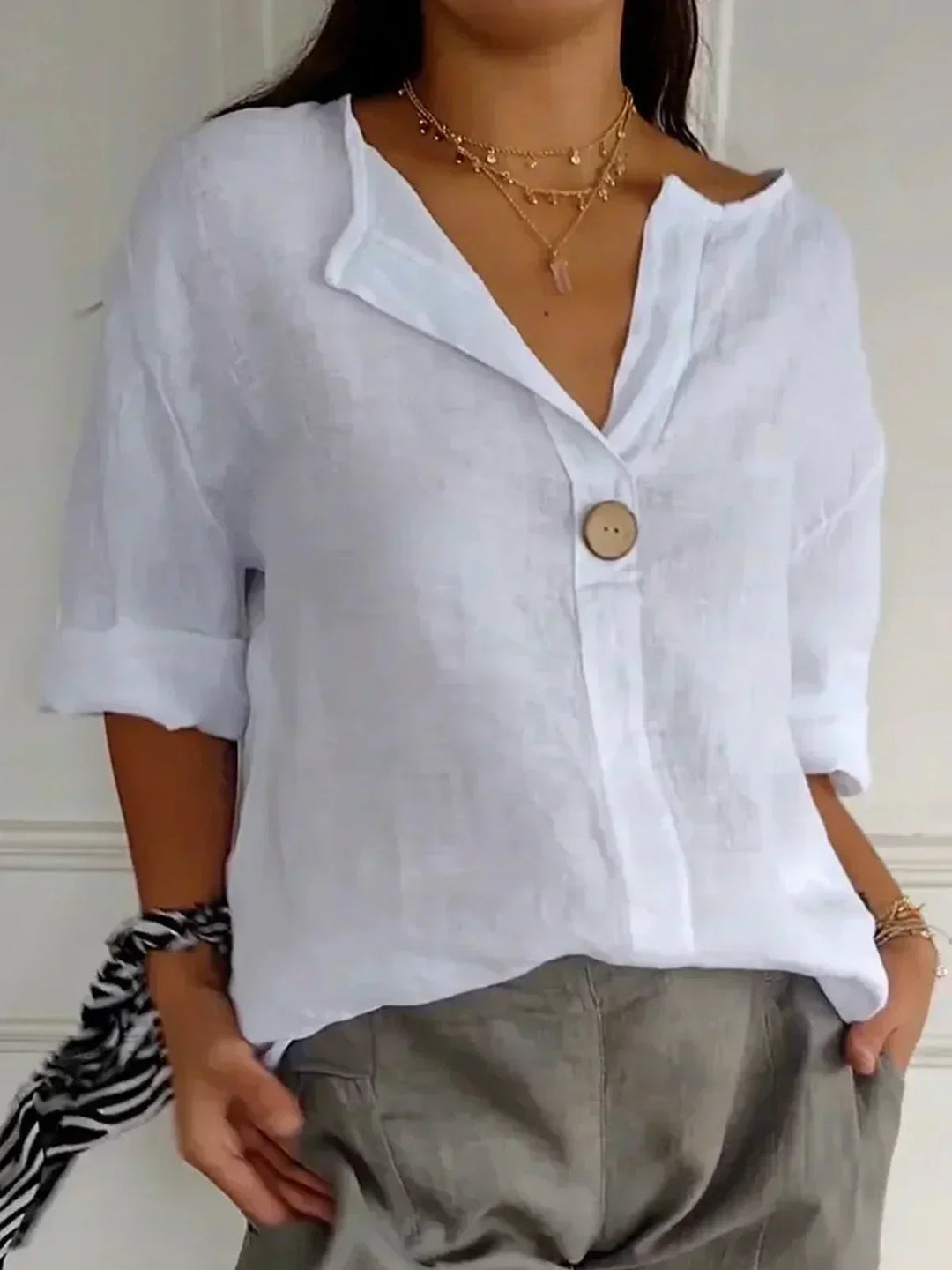 Damen Sommerbluse mit V-Ausschnitt und Dreiviertelärmeln