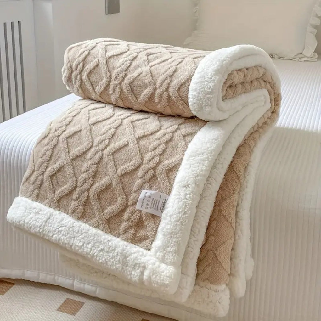 Diamantgestrickte Sherpa-Decke