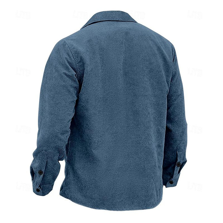 Herrenjacke mit Knopfleiste und Brusttaschen