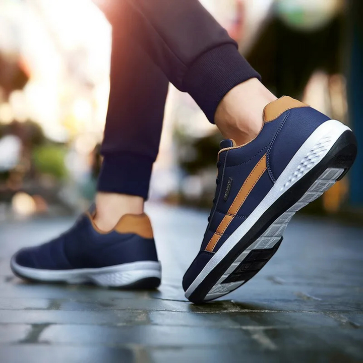 Ledersneaker für Herren, entworfen für Ausgewogenheit