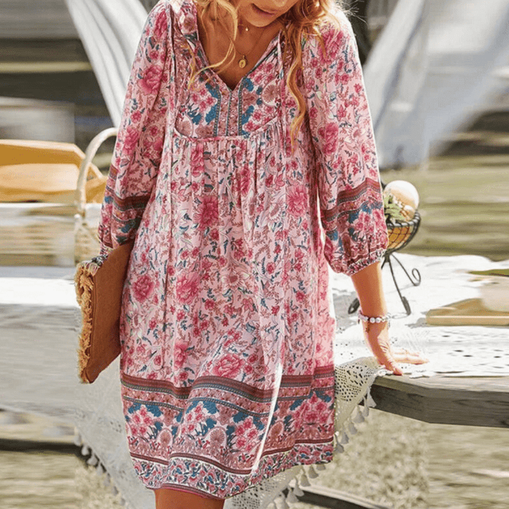 Damen Mini Kleid mit floralem Muster und V-Ausschnitt