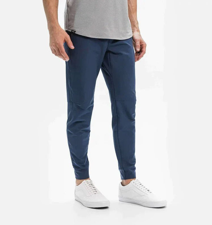 Herrenhose mit Tunnelzugbund und Taschen