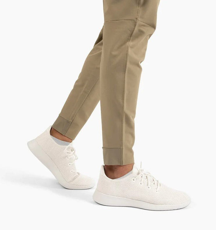 Herrenhose mit Tunnelzugbund und Taschen