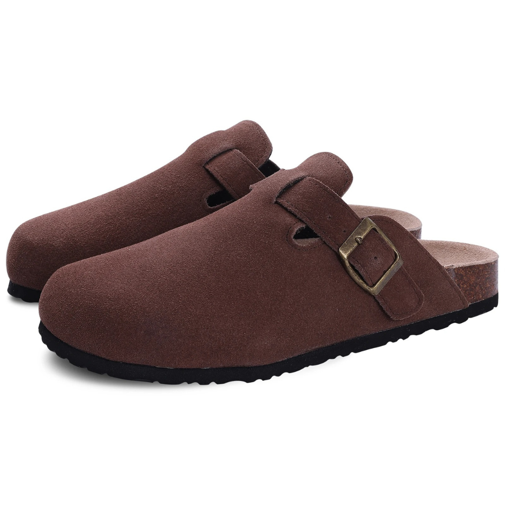 Slippers – Stilvolles Design mit ergonomischem Fußbett